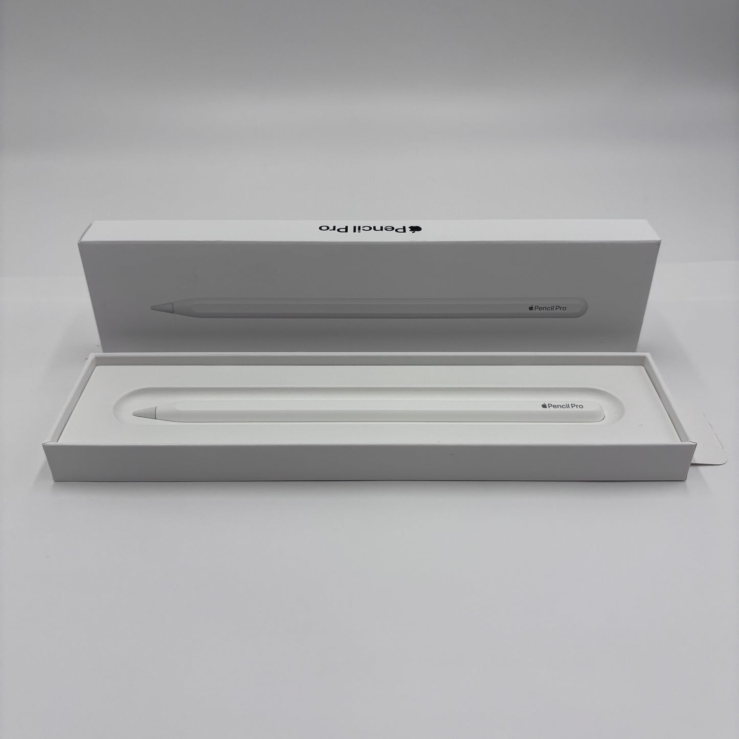 Apple Pencil Pro MX2D3ZA/A 付属品完備【C8117-C】