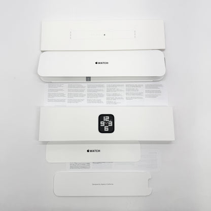 美品 Apple Watch SE 第2世代 GPSモデル 40mm MNJV3J/A バッテリー最大容量86%【C8879-60】