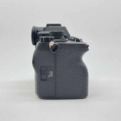 SONY α7IV ボディ ILCE-7M4 シャッター回数12,415枚【C7461-80】