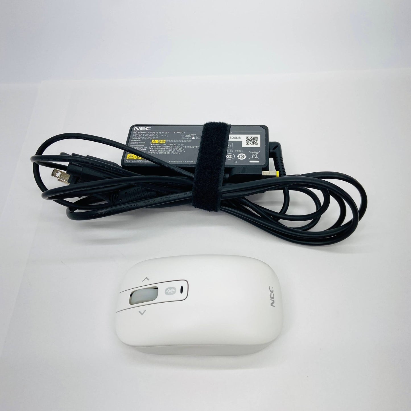 NEC N1570GAW i7-1165G7 16GB SSD 256GB Windows 11Home 【C4854-80】
