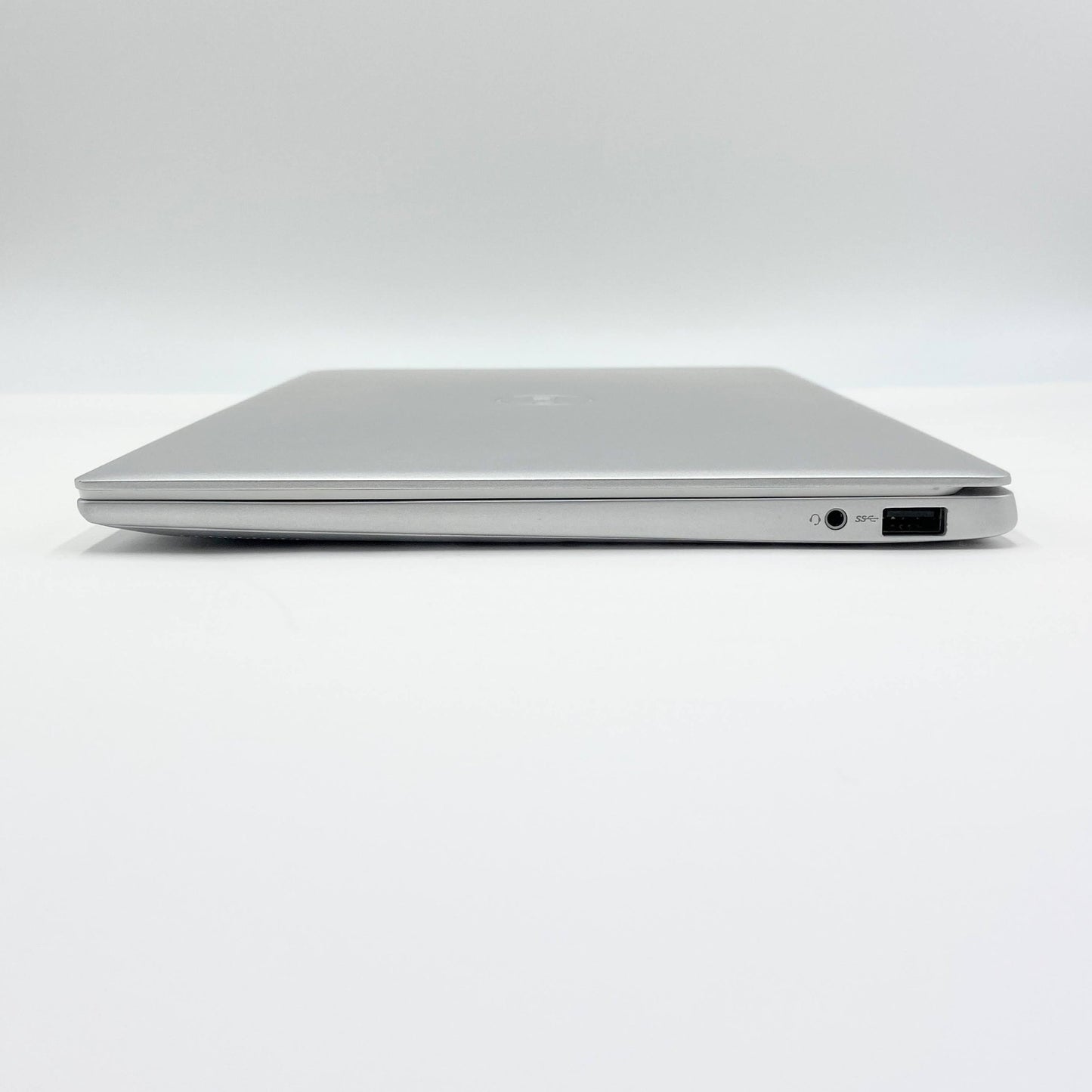DELL inspiron 7391 P114G i7 10510U 8GB SSD512GB バッテリー最大容量97% 充電器あり【C6181-80】