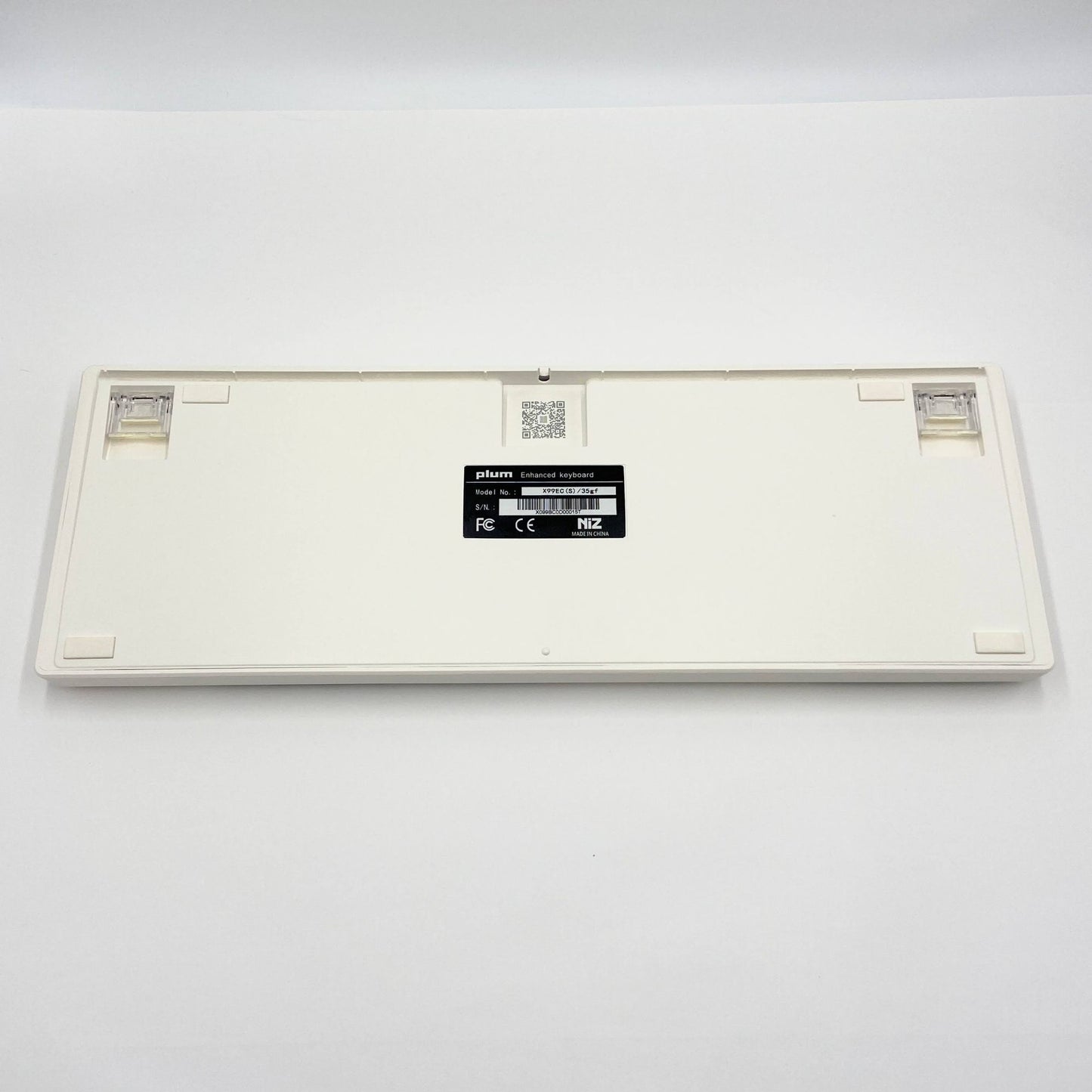 美品 NiZ キーボード X99(英語配列) ホワイト X99EC(S) / 35gf [有線 /USB]【C5992-80】