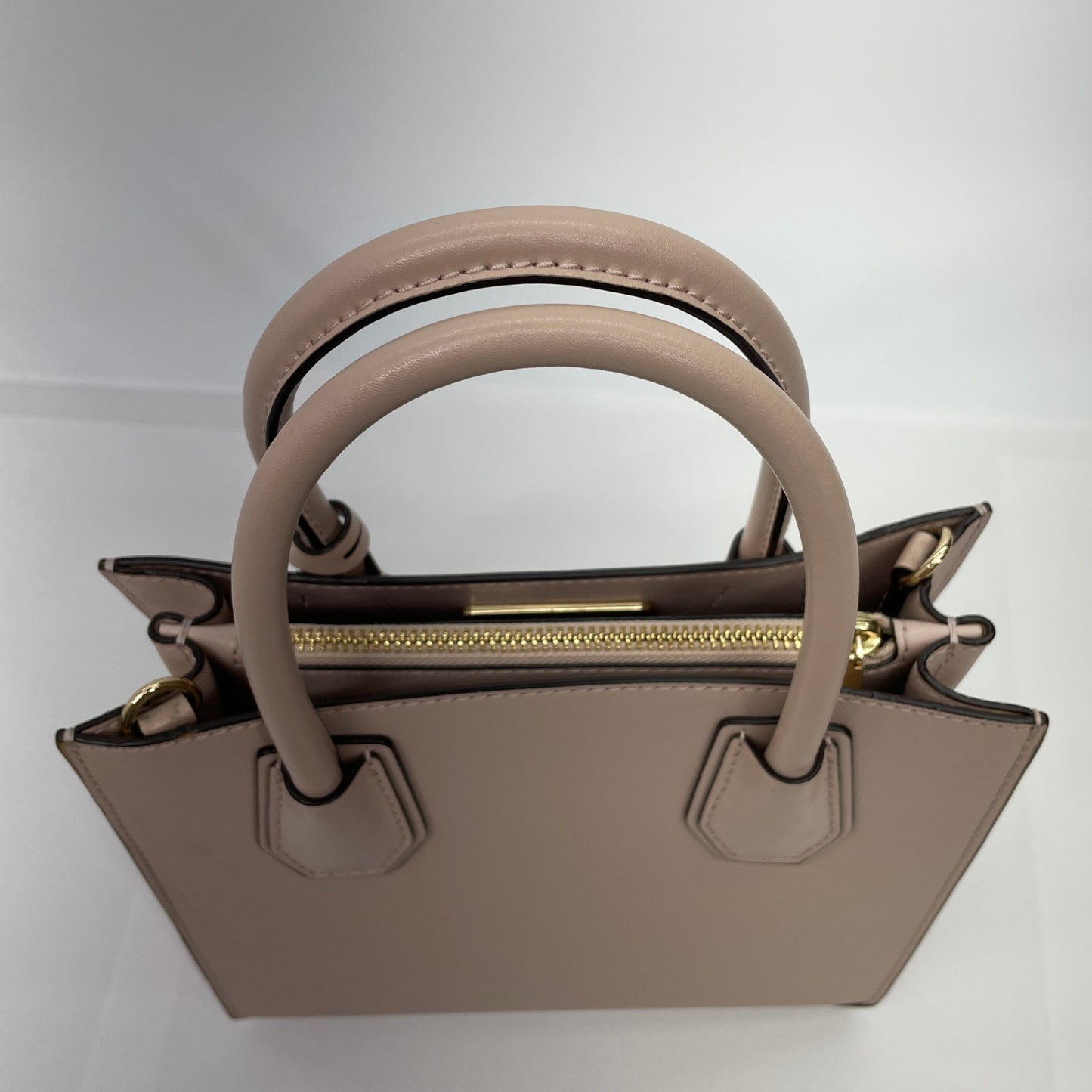 MICHAEL KORS アコーディオン　ハンドバッグ　【C5087-120】