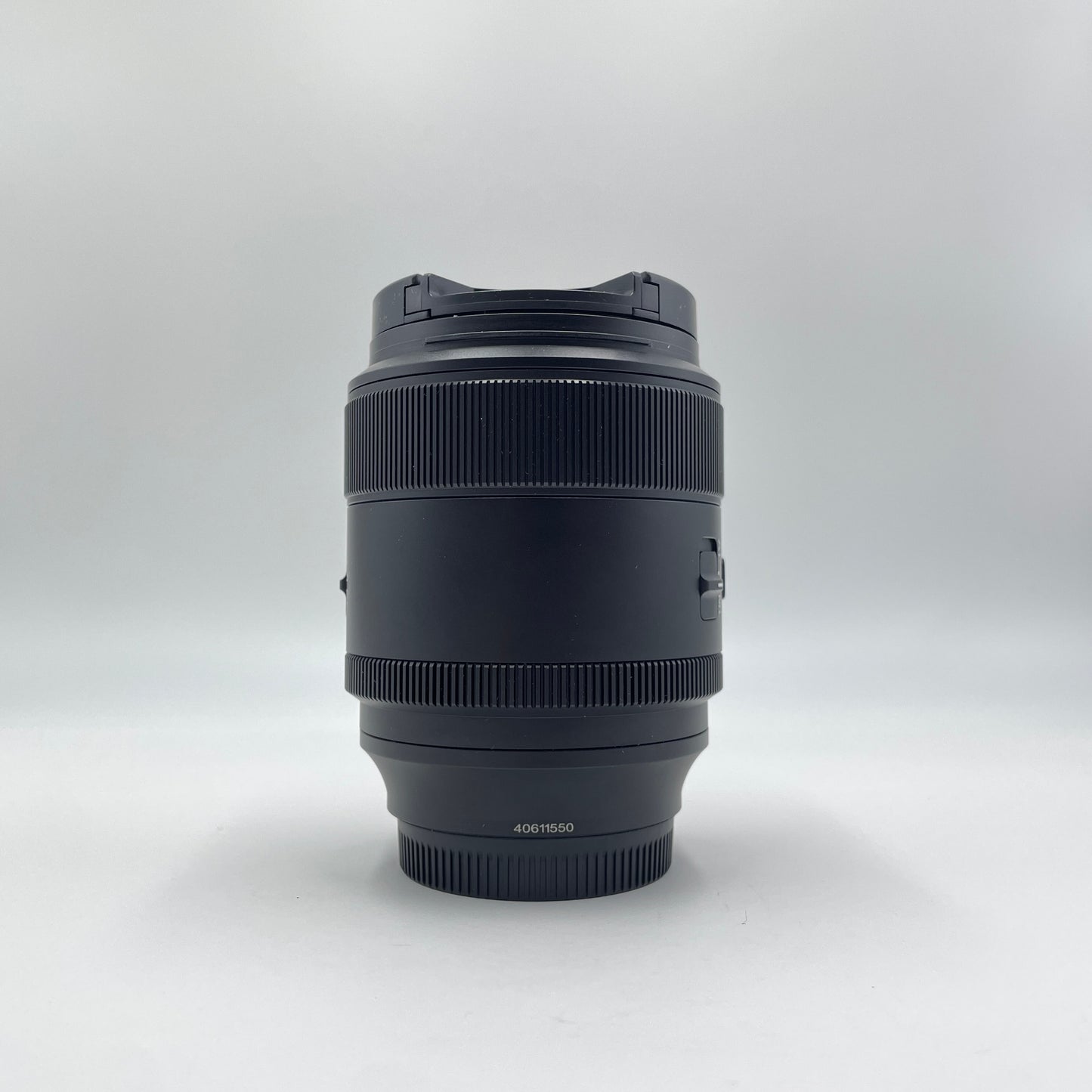美品 SIRUI Aurora 85mm F1.4 Full Frame Sony Eマウント【C4697-60】