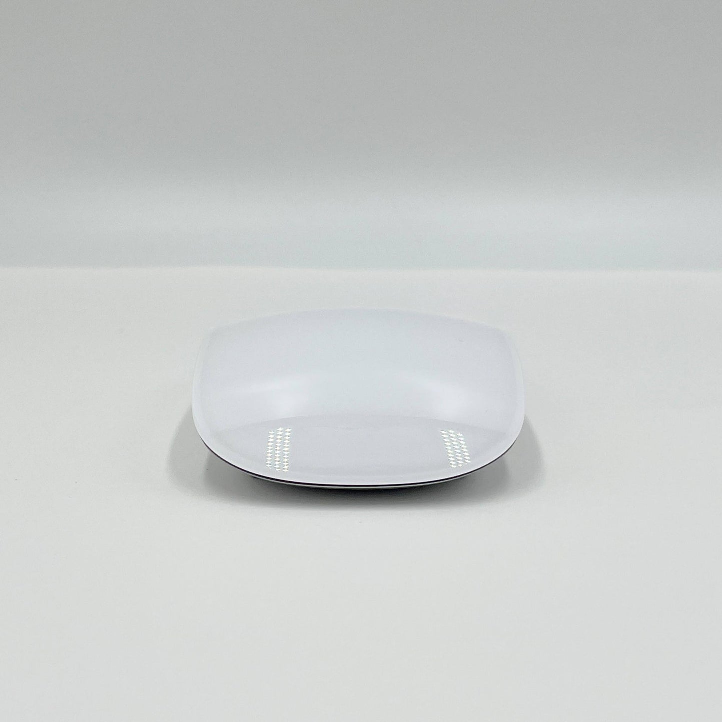 美品 Apple Magic Mouse White USB-C MXK53ZA/A A3204 最新モデル【C7844-60】