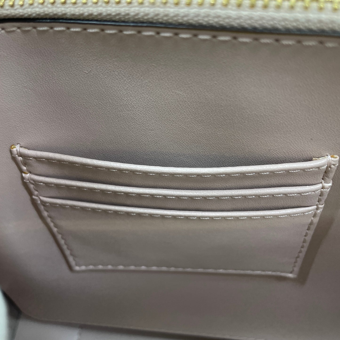 MICHAEL KORS アコーディオン　ハンドバッグ　【C5087-120】