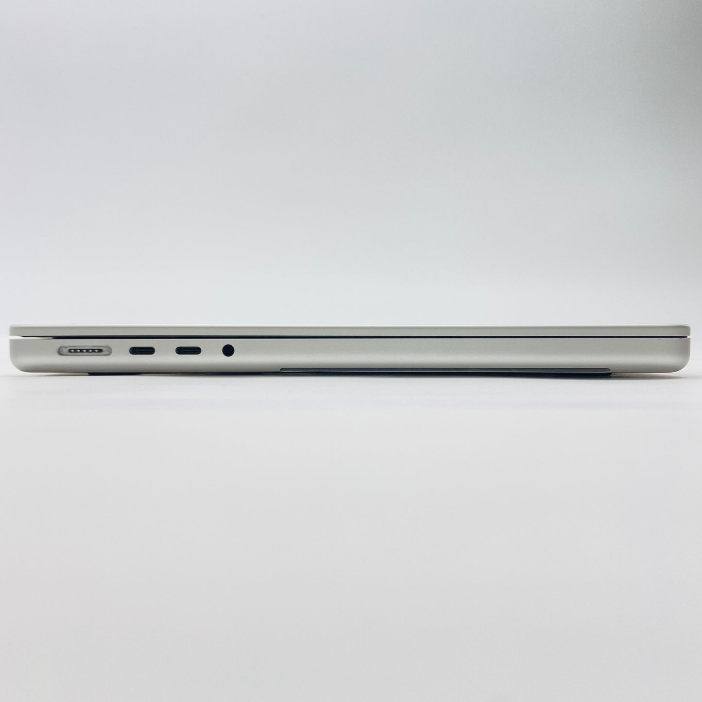 Apple MacBook Pro 2023 14インチ M2 Max (CPU:12C/GPU:38C) メモリ96GB SSD 2TB CTOモデル 【C4154-80】