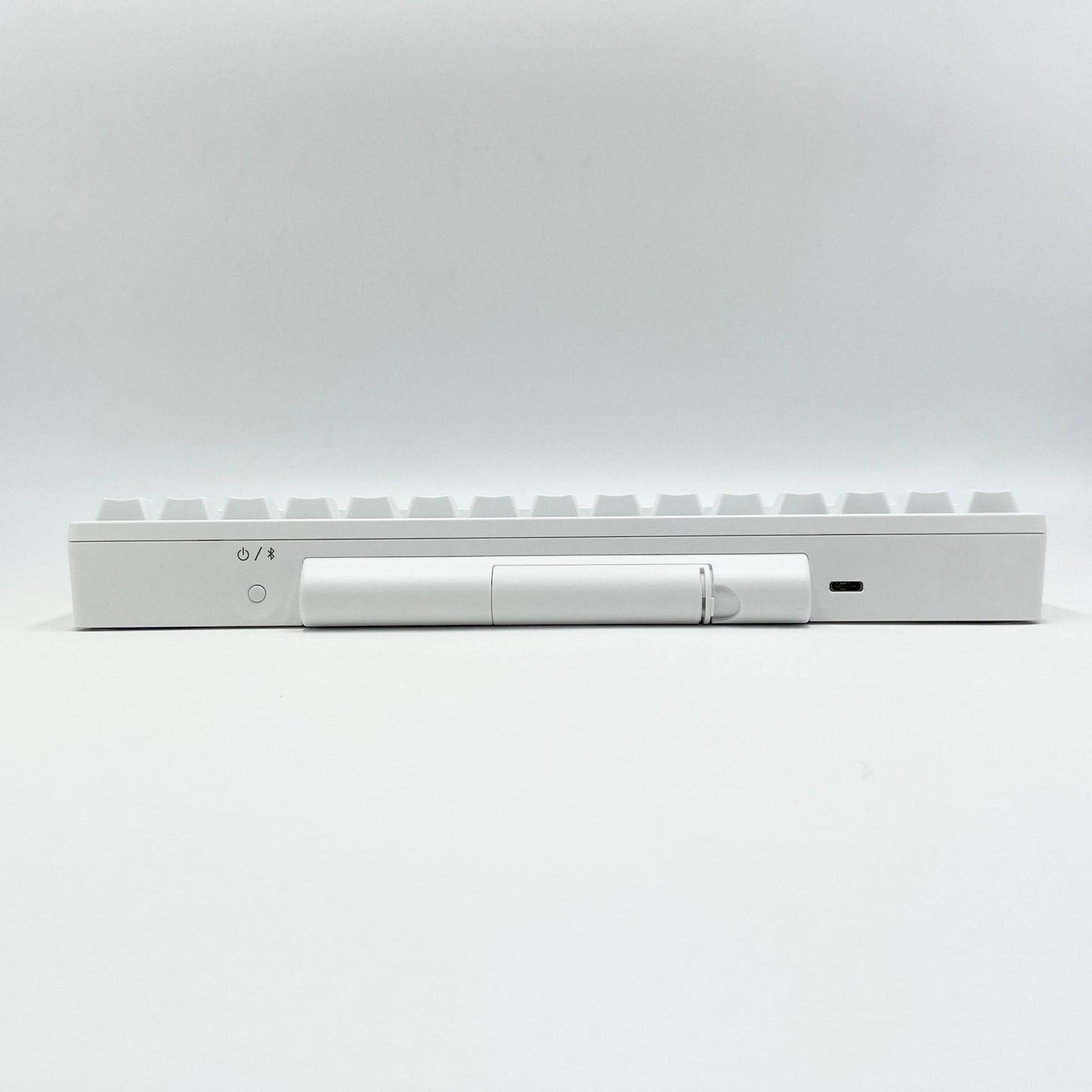 美品 PFU キーボード HHKB Professional HYBRID Type-S 日本語配列／雪 PD-KB820YSC	【C5798-60】