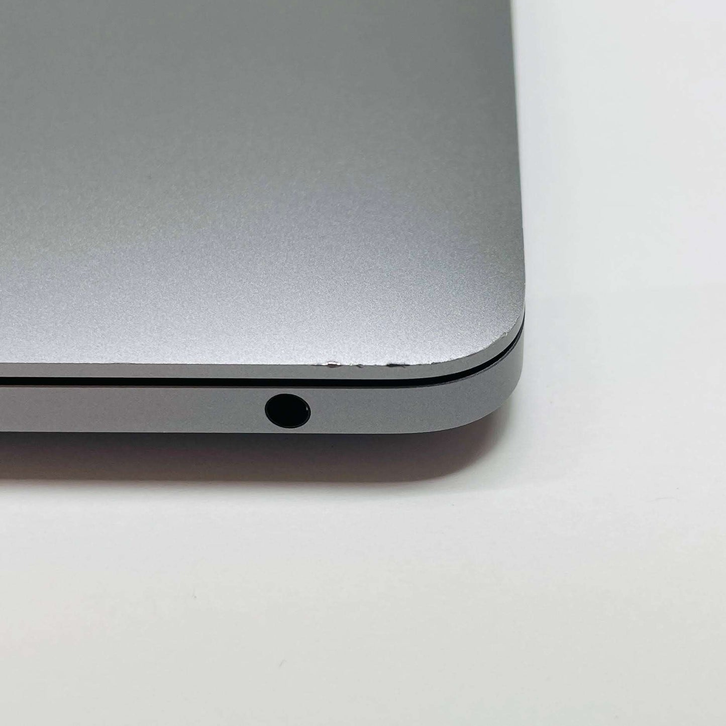 Apple MacBook Pro Touch Bar＋Touch ID 13インチ (Late 2020) M1 8コア/16GB/SSD 1TB スペースグレイ MJ123J/A C3928	80サイズ発送