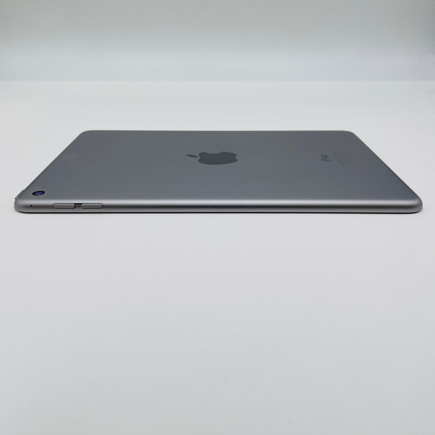 Apple iPad mini 4 128GB Space Gray Wi-Fiモデル FK9N2J/A 【C4457-C】