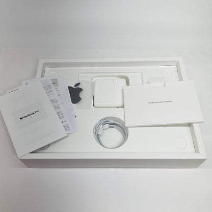 Apple MacBook Pro Touch Bar＋Touch ID 13インチ (Late 2020) M1 8コア/16GB/SSD 1TB スペースグレイ MJ123J/A C3928	80サイズ発送