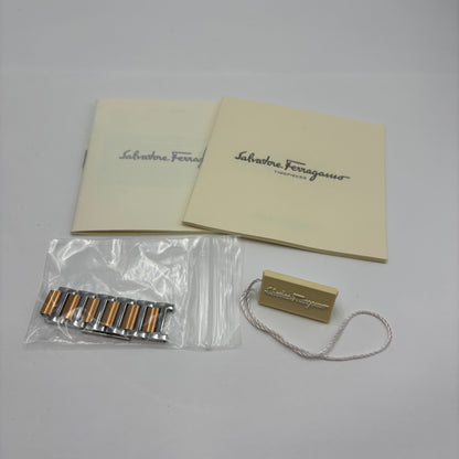 未使用 美品 Salvatore Ferragamo サルバトーレフェラガモ レディース 腕時計 【C5583-60】