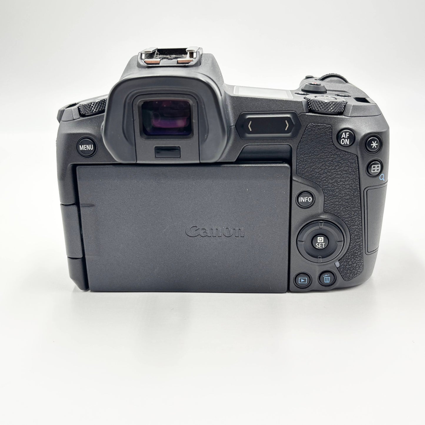 美品 Canon EOS R ボディ DS126721 ミラーレス一眼【C5730-60】
