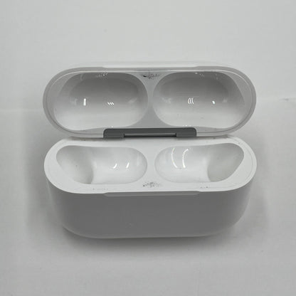 美品 Apple AirPods Pro 3 第3世代 MFHP4J/A A3063 A3064 A3122 【C5699-C】
