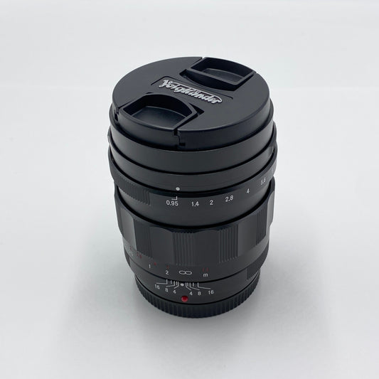 美品 フォクトレンダー Voigtlander 単焦点レンズ NOKTON 25mm F0.95 Typell マイクロフォーサーズ 【C5379-60】