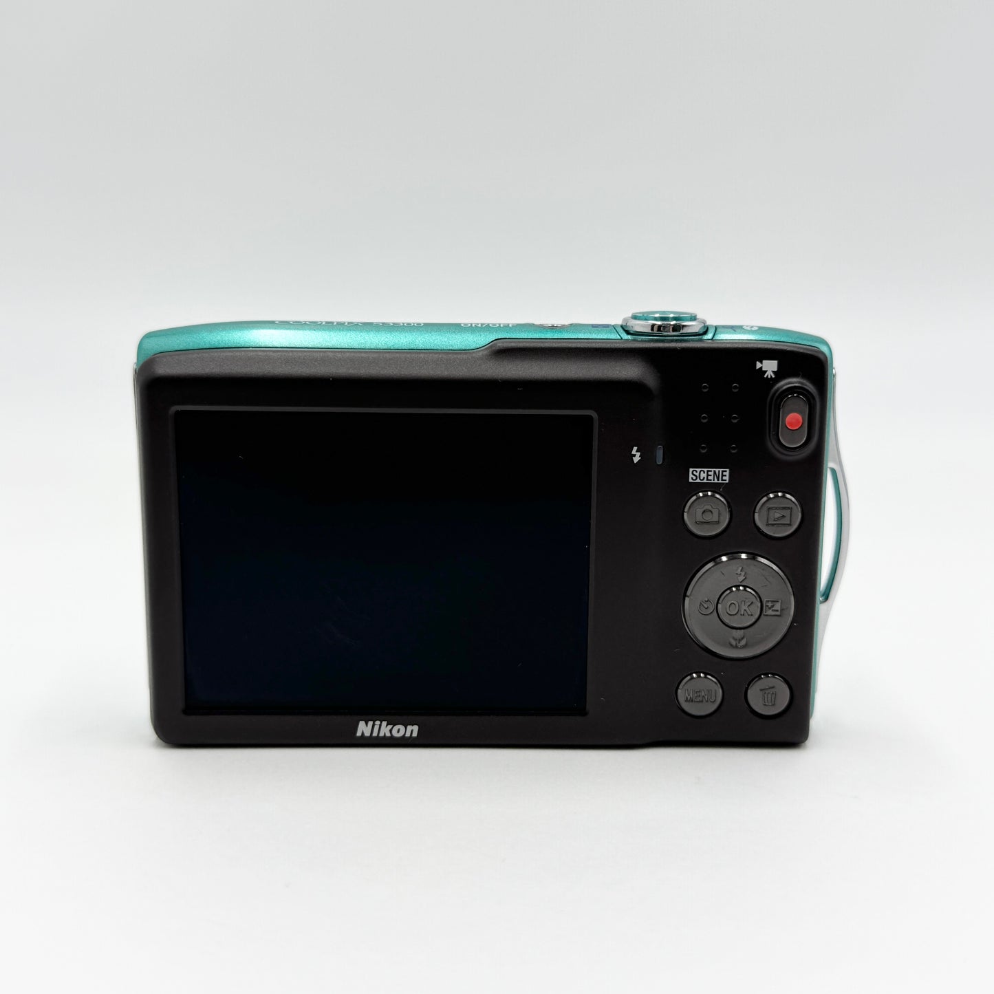 Nikon COOLPIX S3300 コンパクトデジタルカメラ グリーン 付属品完備	【C7501-60】