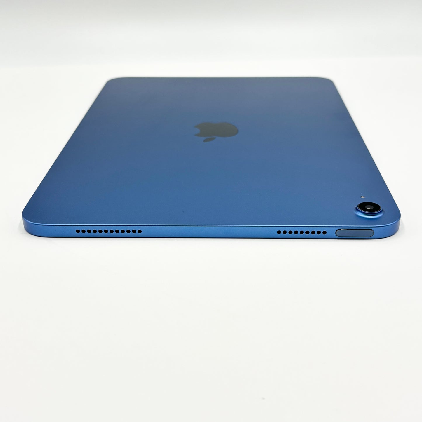 美品 Apple iPad A16 第11世代 Wi-Fiモデル 256GB MD4H4J/A 充放電回数11回 バッテリー最大容量100%【C5663-60】