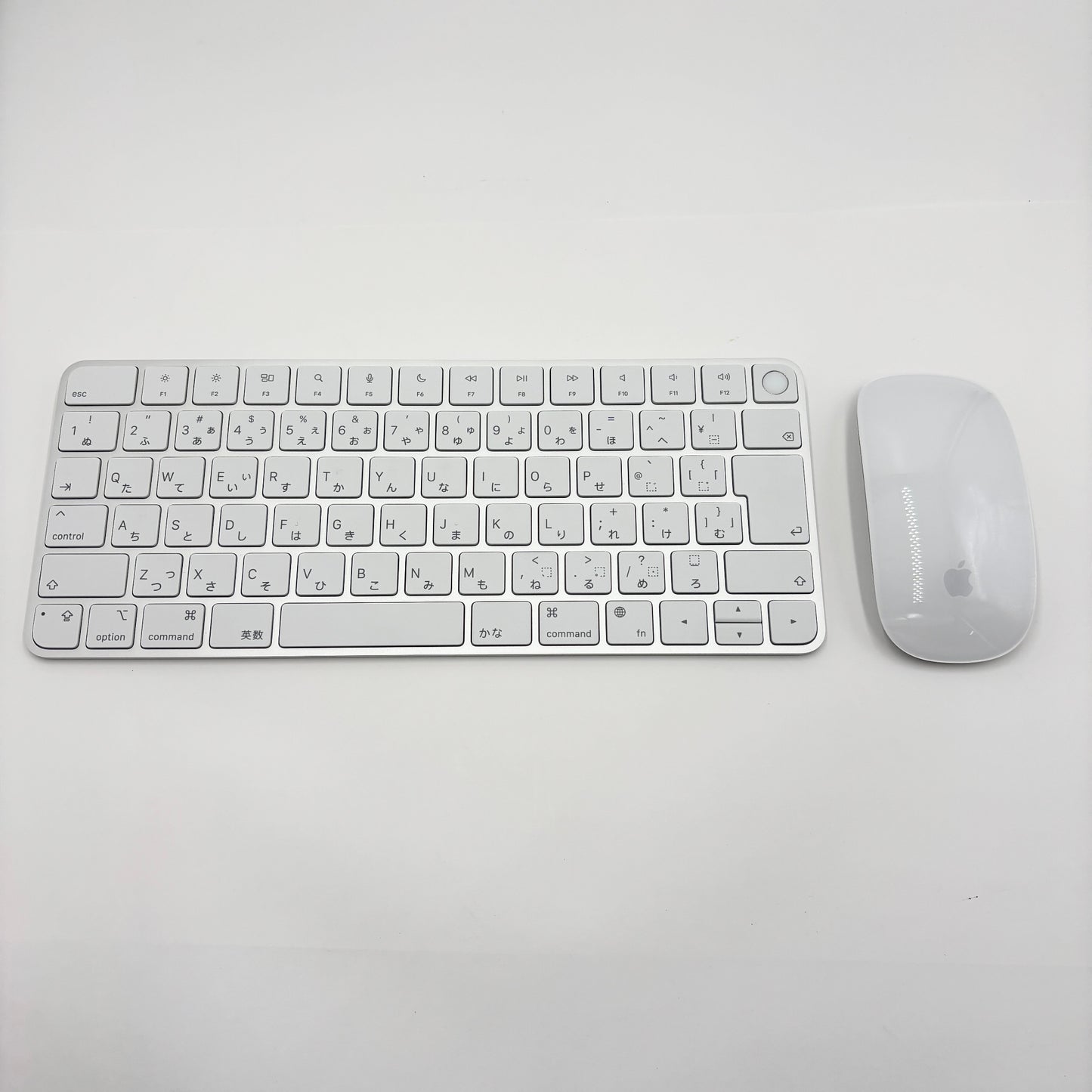 美品 iMac Retina 4.5K 24インチ (Late 2023) Apple M3 8コアCPU/10コアGPU/8GB/SSD 256GB シルバー MQRJ3J/A 【C7711-140】