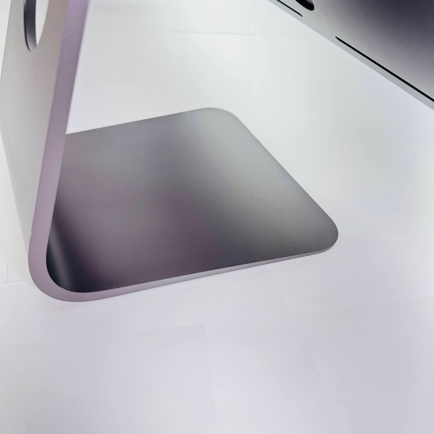 Apple iMac Pro 2017 Xeon W 8コア 32GB 1TB Radeon Pro Vega 56 8GB C3897 160サイズ発送