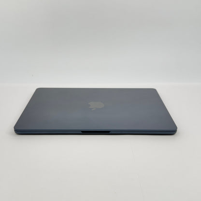 美品Apple Mac Book Air 2025 13インチ M4 10コアCPU 8コアGPU SSD256GB 16GB MW123J/A ミッドナイト 充放電回数3回 バッテリー最大容量100% 付属品完備【C7241-80】
