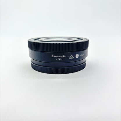 美品 Panasonic LUMIX 26mm F8 S-R26 【C8529-60】