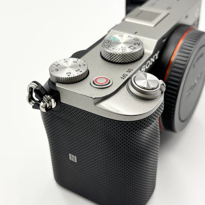美品 Sony α7c ILCE-7C シルバー ボディ【C6038-80】