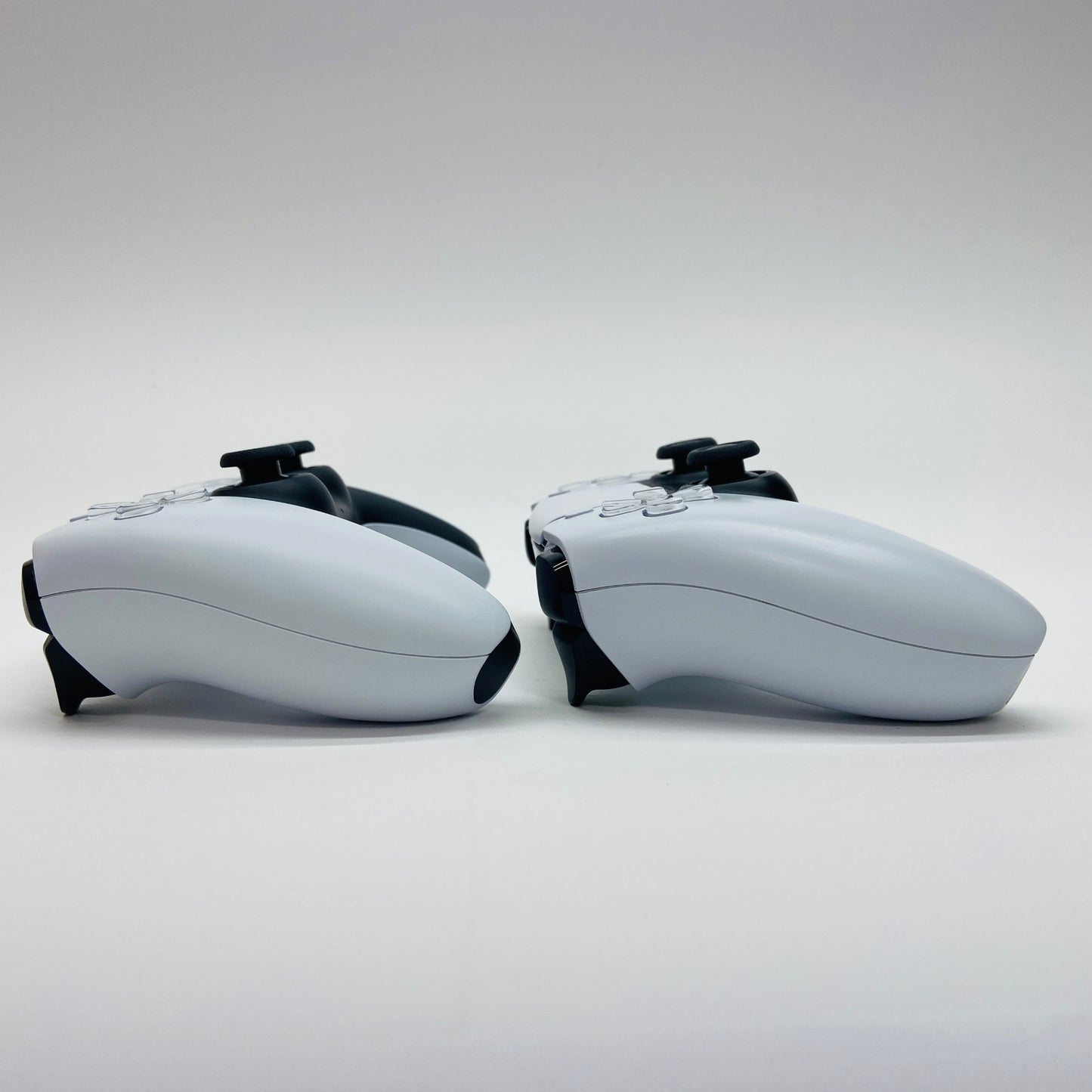 SONY PS5 CFI-1100A コントローラー2個付属 C3742	100サイズ発送