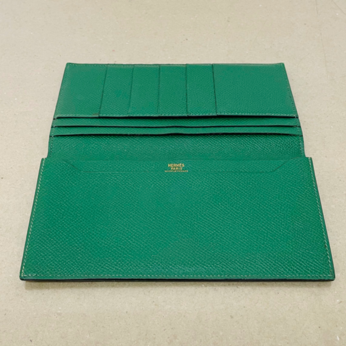 HERMES エルメス 長財布 二つ折り グリーン　【C201-C】