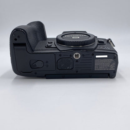 美品 オリンパス OLYMPUS OM-D E-M1 Mark III IM019 ボディ 【C4704-60】