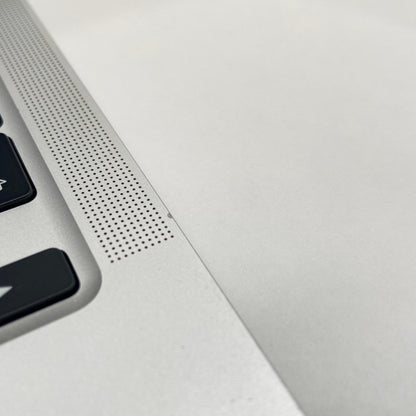 MacBook Air 2020 M1 8GB 256GB MGN93J/A シルバー バッテリー最大容量95%  【C6428-80】
