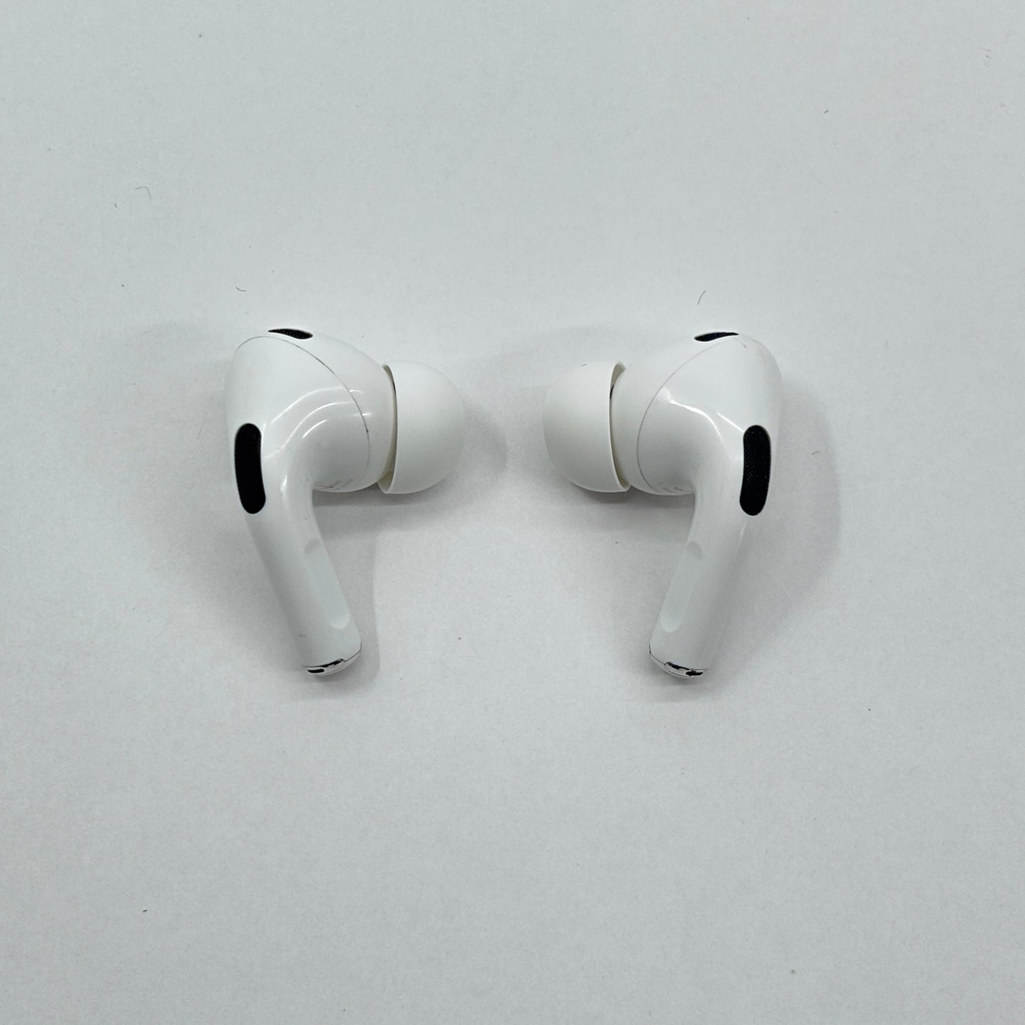 AirPods Pro 第2世代 MQD83J/A ワイヤレスイヤホン【C8373-60】
