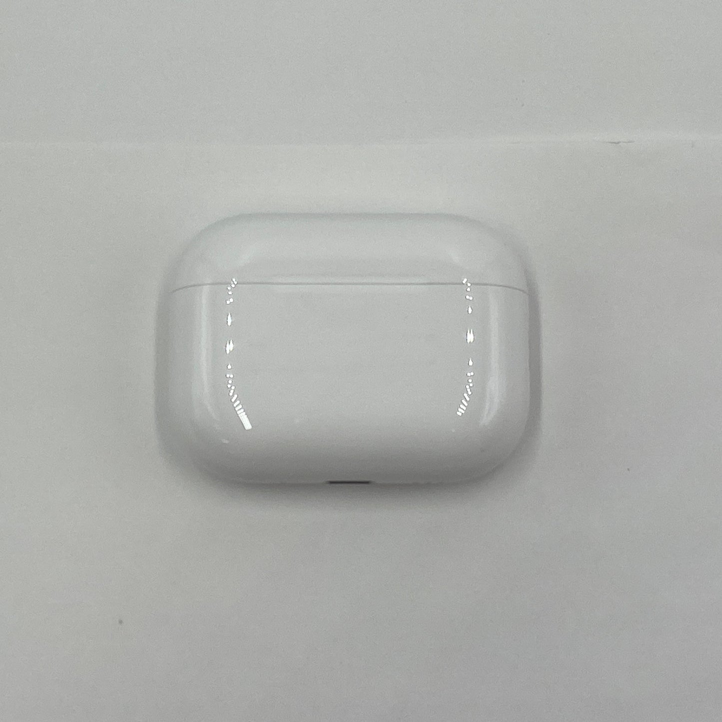 美品 Apple AirPods Pro 第3世代 USB-C MFHP4J/A ワイヤレスイヤホン 【C5980-C】