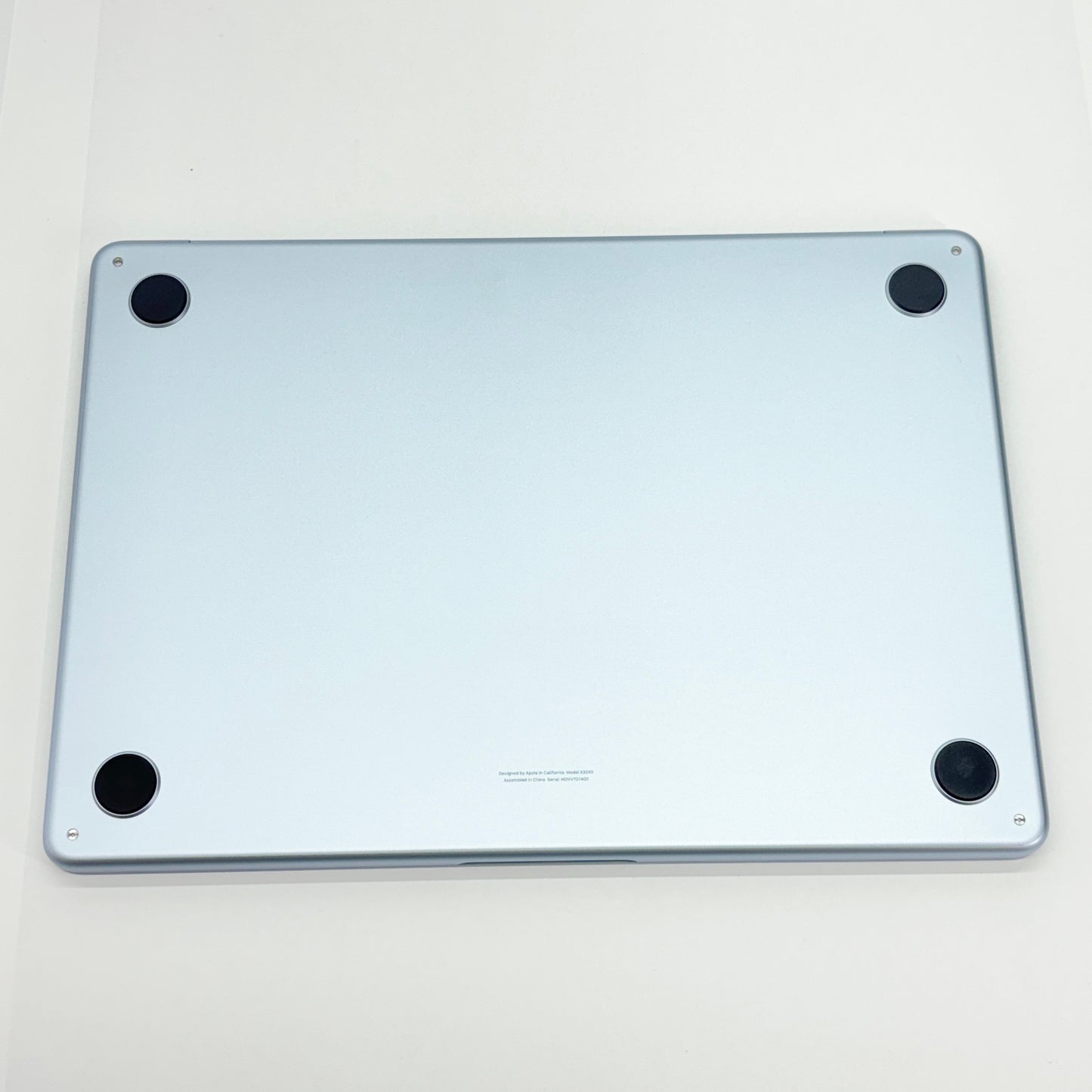 美品 Apple MacBook Air 13インチ MC6T4J/A 2025 M4 16GB SSD256GB 充放電回数5回 バッテリー最大容量100%【C6068-80】