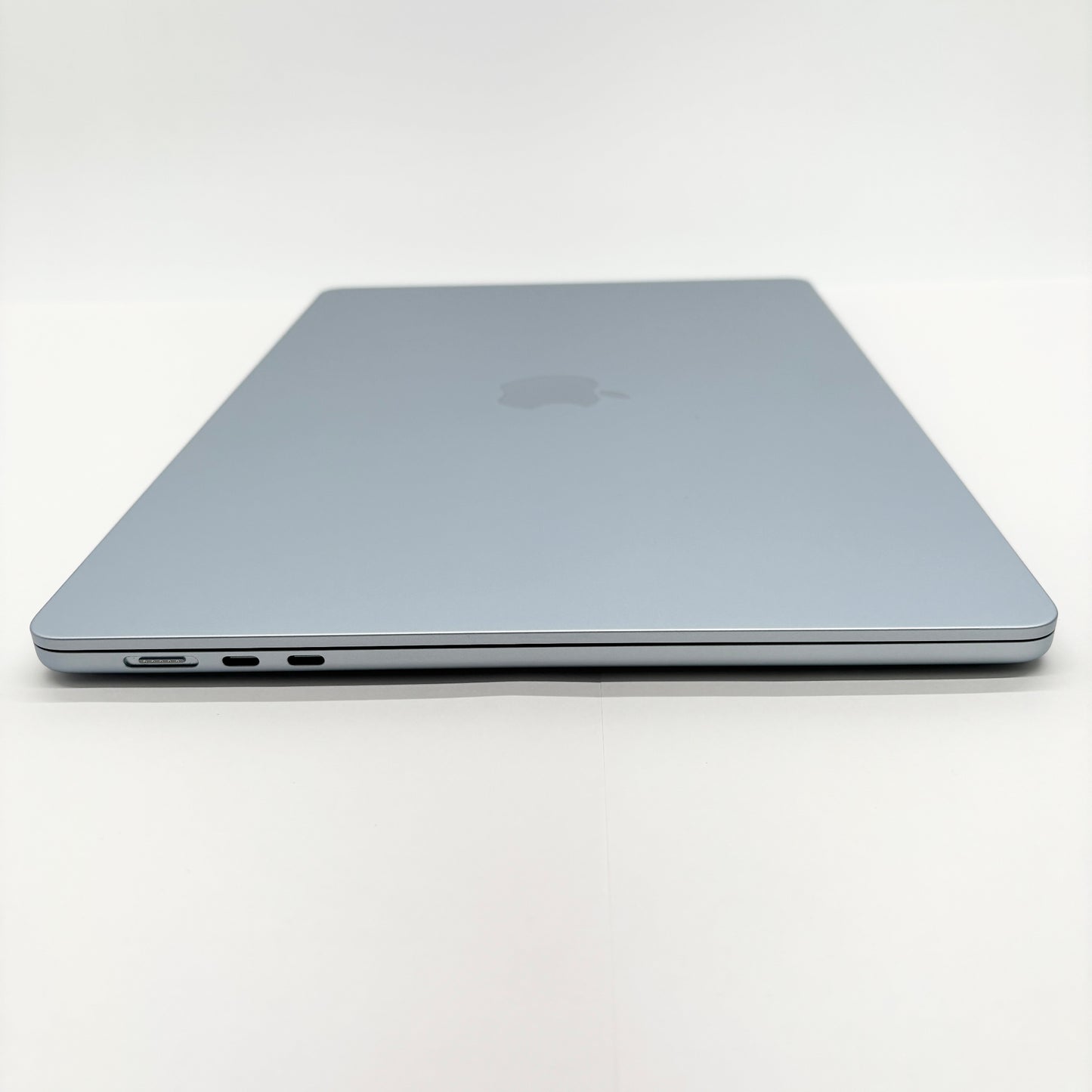 Apple MacBook Air 15インチ M4(10コアCPU/10コアGPU) 16GB 256GB スカイブルー MC7A4J/A バッテリー最大容量100% 【C7873-80】