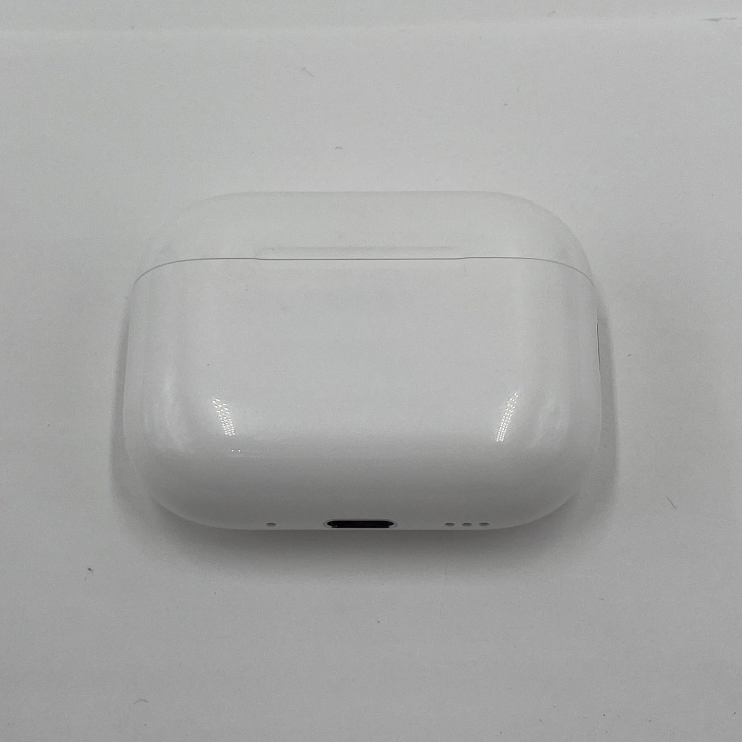 美品 Apple AirPods Pro 3 第3世代 MFHP4J/A A3063 A3064 A3122 【C5699-C】