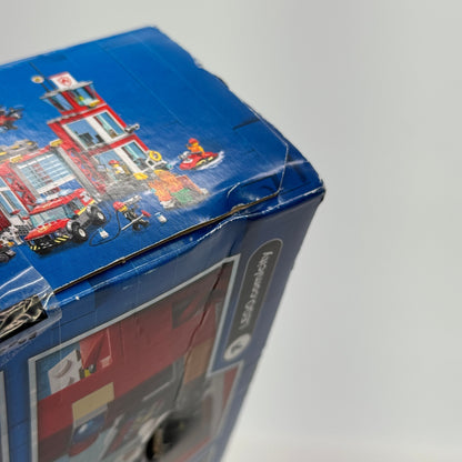 LEGO シティ 消防署 60215 新品未開封【C6309-100】