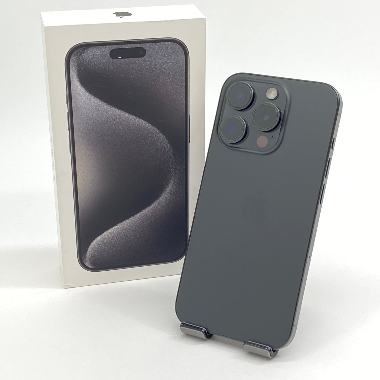 iPhone 15 Pro 1TB SIMフリー版 MTUQ3J/A ブラックチタニウム 充放電回数609回 バッテリー最大容量85% 箱のみ付属【C7098-C】