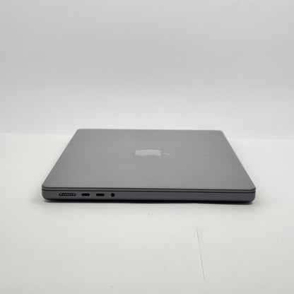 新品同様 美品 MacBook Pro 14インチ M4 2024 24GB 1TB MCX04J/A スペースブラック バッテリー最大容量100% 【C8516-80】