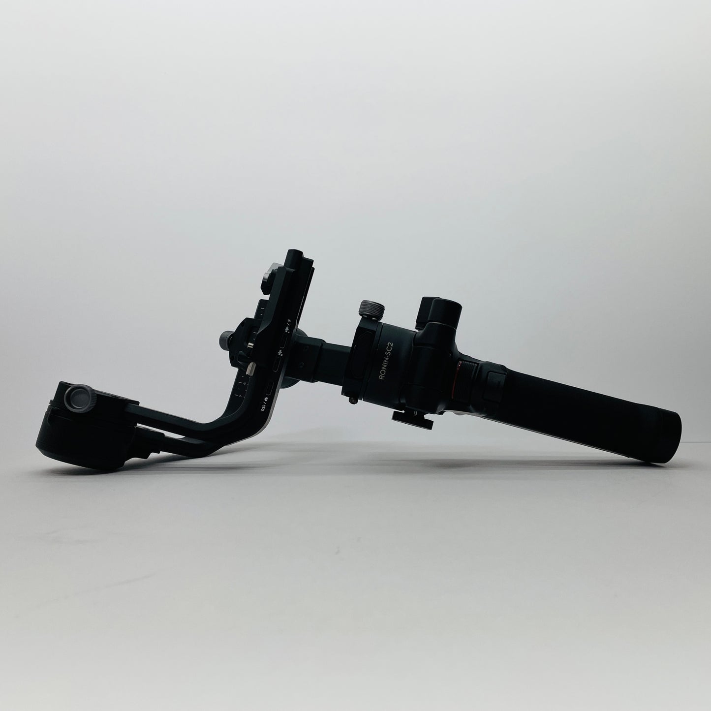 DJI RSC 2 ジンバル スタビライザー【C4521-100】