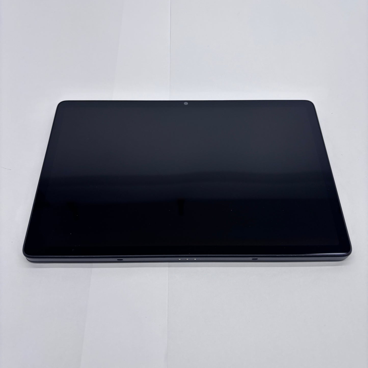 美品 Lenovo Chromebook Duet 11 10.95インチ MediaTek Kompanio 838 8GB eMMC 128GB 重量1.0kg 83HH000TJP パソコン [ルナグレー]【C6937-60】