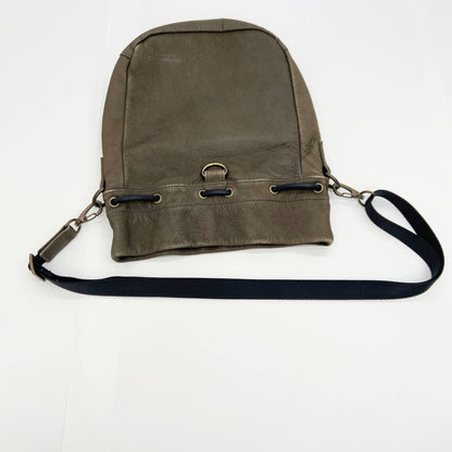 美品 ROKUBO（ロクボー） エゾ鹿革の巾着ミニショルダーバッグ グレーブラウン【C6213】