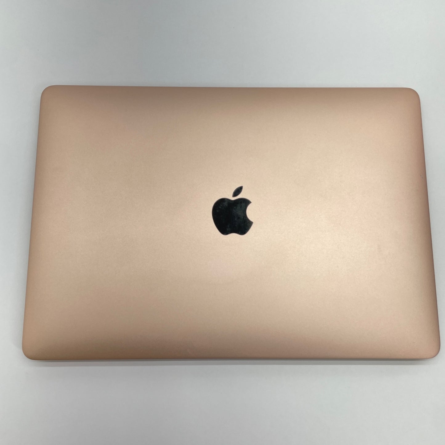 MacBook Air Retina 13インチ (Late 2020) Apple M1 8コア/8GB/SSD 256GB ゴールド MGND3J/A【C4053-80】