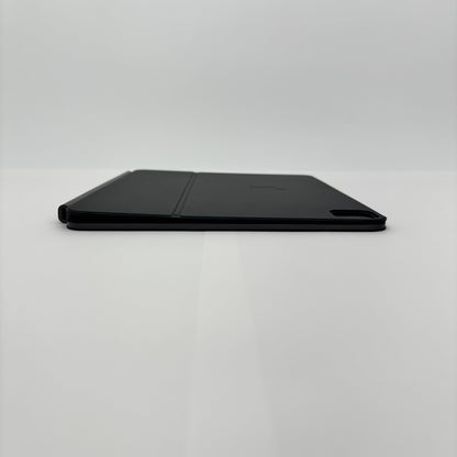 新品同様 美品 Apple iPad Magic Keyboard MWR53J/A 日本語 ブラック【C8533-80】