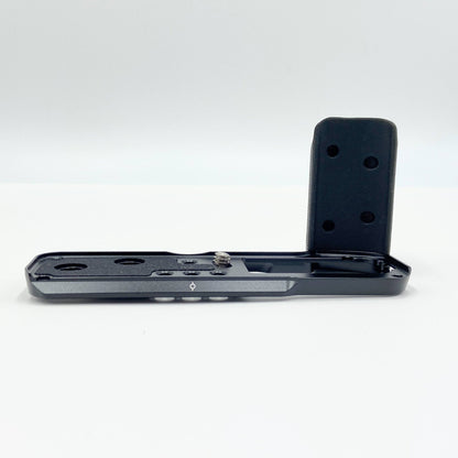 美品 SmallRig ハンドグリップ  4556B X100Ⅵ X100Ⅴ用【C5773-60】
