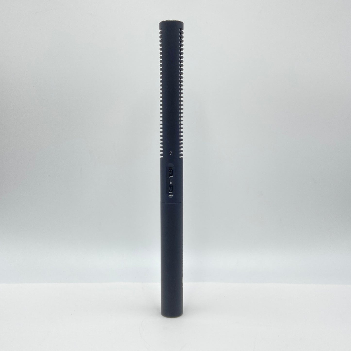美品 SENNHEISER MKE 600 ショットガンマイク（カメラ用マイク）付属品完備	【C5209-80】
