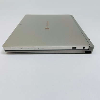 dynabook P1K1PPTG Celeron N4020 4GB 128GB 箱、充電器等付属	C2308 80サイズ発送