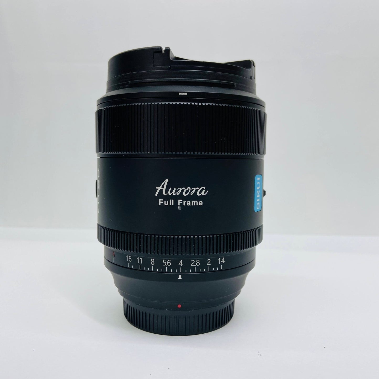 美品 SIRUI Aurora 85mm F1.4  For FUJIFILM Xマウント　箱あり C3774 80サイズ発送