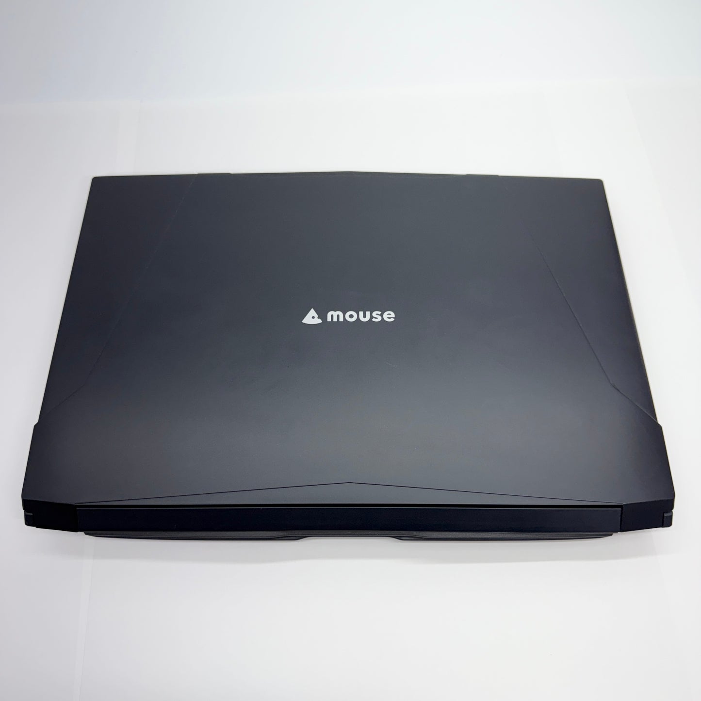 mouse MB-K690SN1-EX3 Core i7-8750H 16GB Geforce MX150 SSD256GB HDD1TB バッテリー最大容量96%【C5163-100】