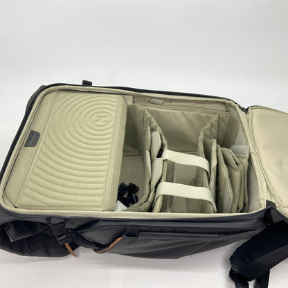 美品 OneGo 2 Backpack 25L カメラバッグ【C5715-140】