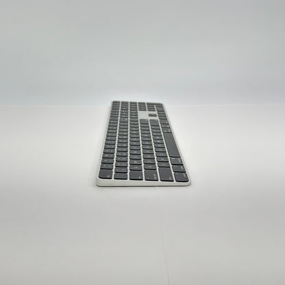 Apple Magic Keyboard with Touch ID テンキー付き 英語(US) ブラックキー 本体のみ【C6870-80】
